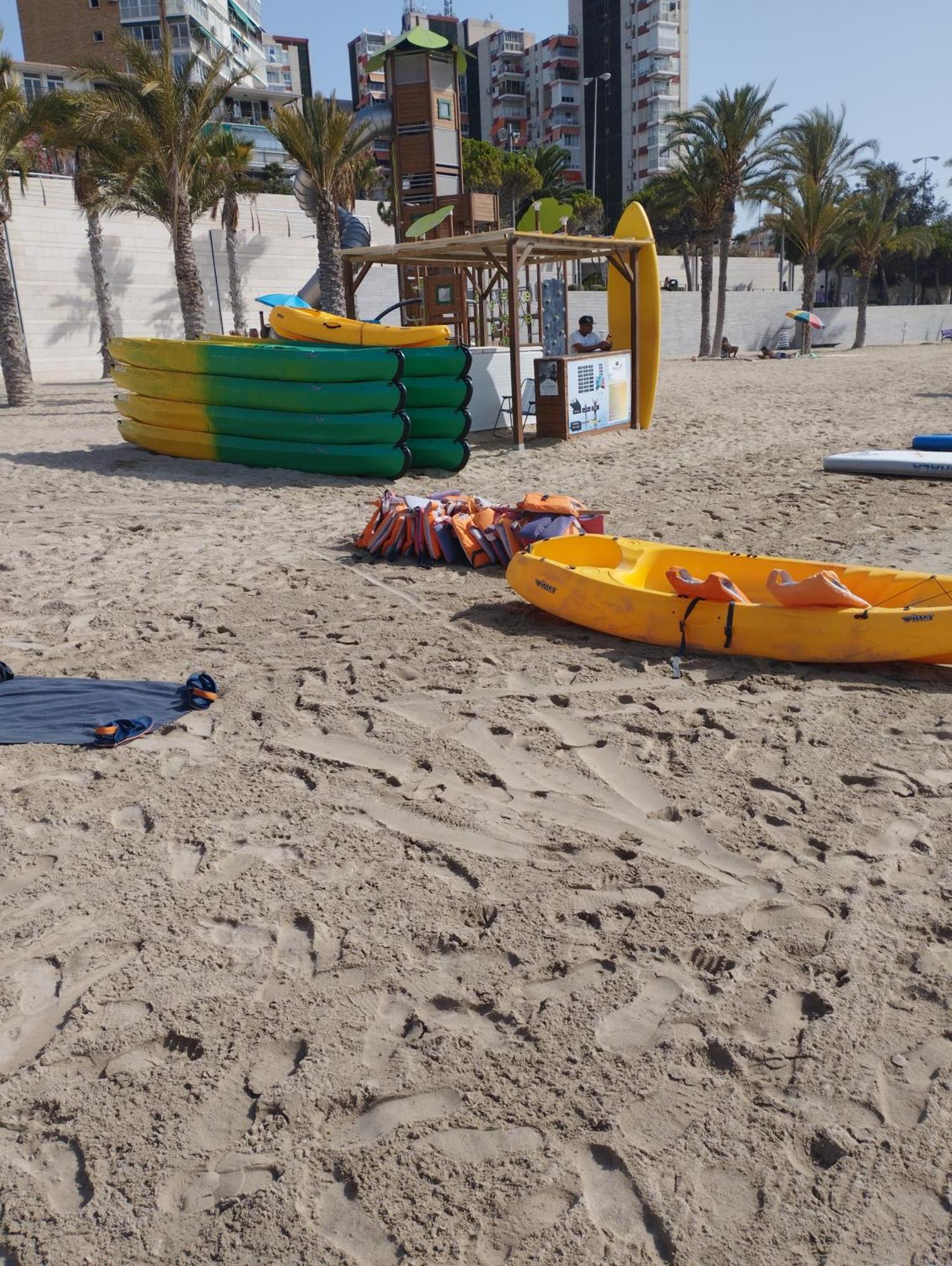 A 50 Metros Del Mar Y En 2 Paradas De Bus Estas En El Centro De アリカンテ エクステリア 写真